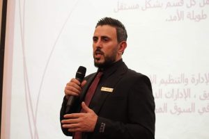 السيد محمد الحراحشه المدير العام للشركة العربية للسياحة والسفر